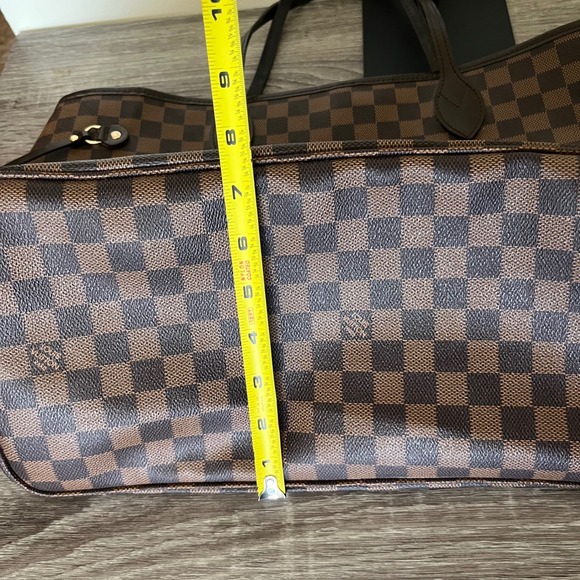 Louis Vuitton Neverfull MM Damier Ebene Canvas Tote Bag Red Interior - Picture 10 of 12